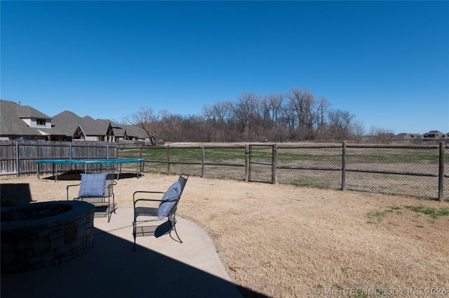 12505 S 71st East Avenue, Bixby, OK 74008