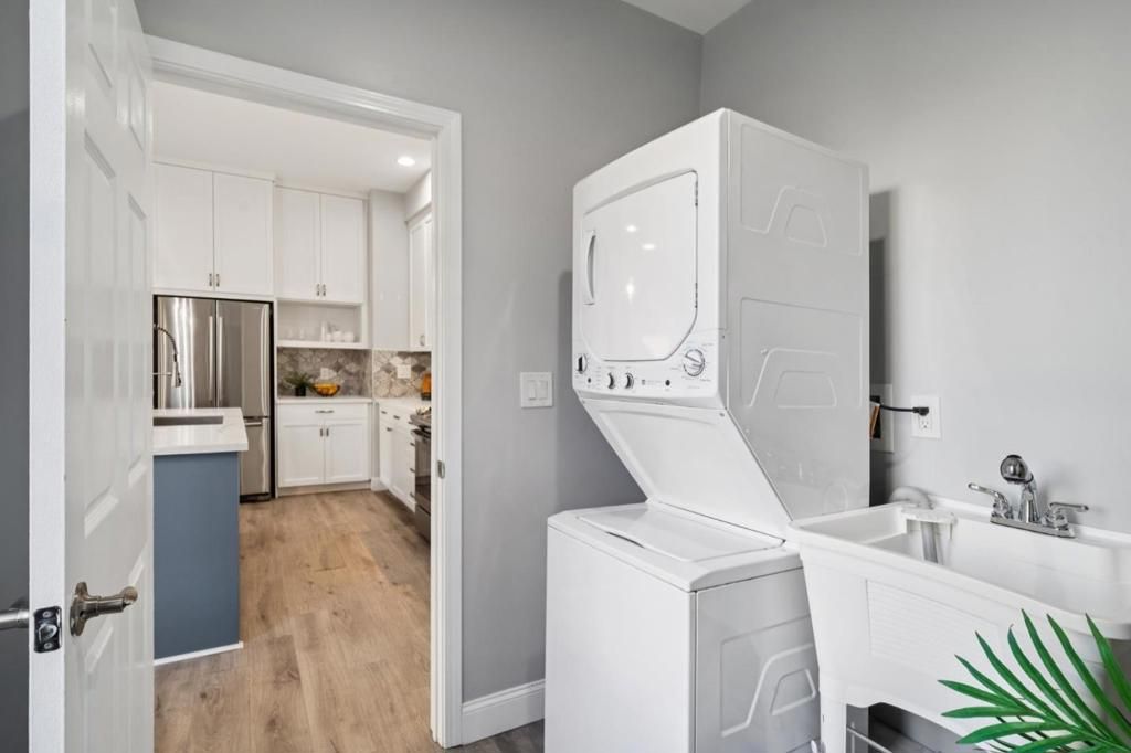 Image 14 of property listing at 3006 26th Street, San Francisco, CA 94110