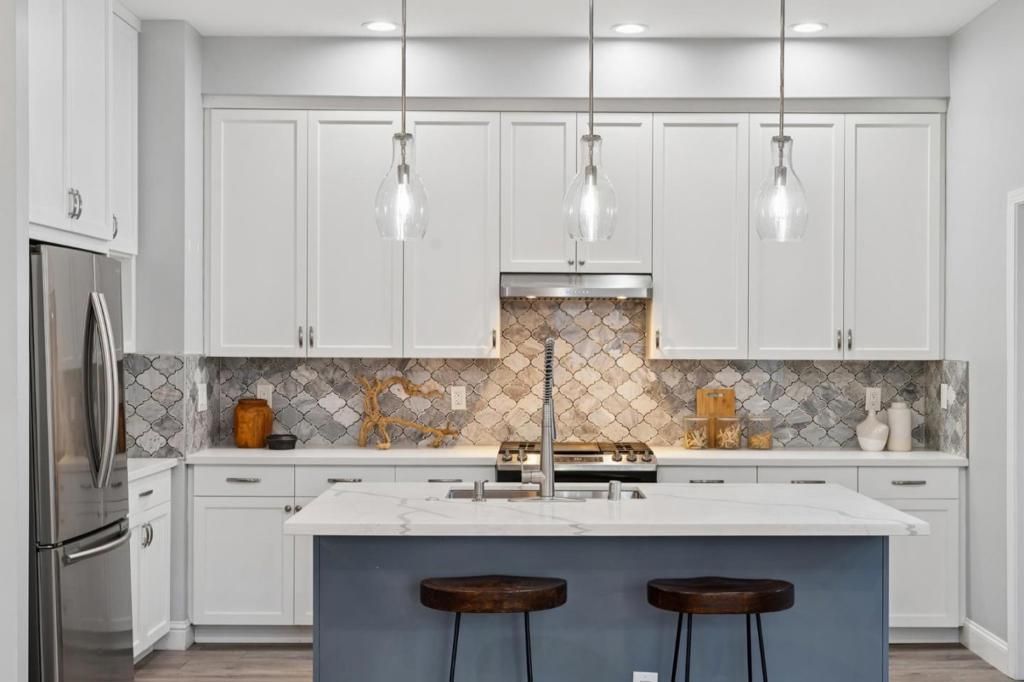 Image 7 of property listing at 3006 26th Street, San Francisco, CA 94110