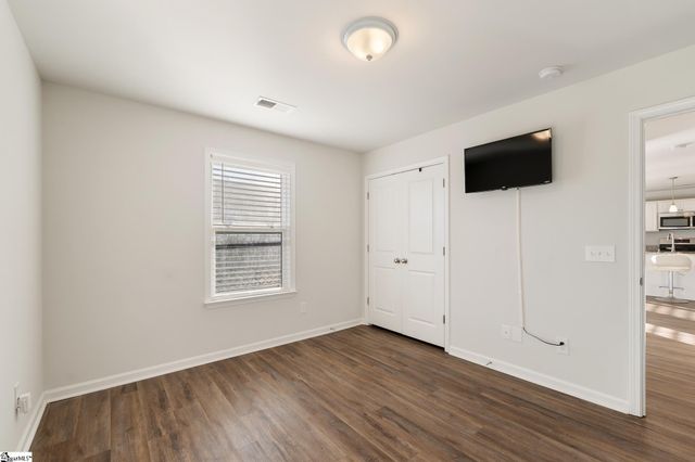 6 Glad Street, Greenville, SC 29605