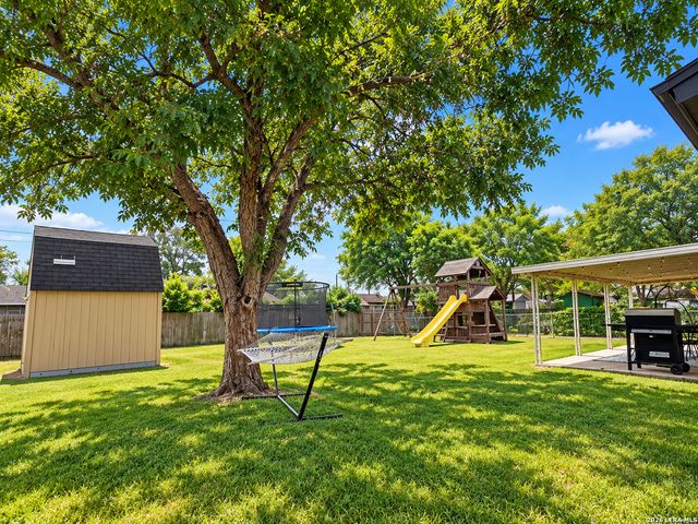 342 Leff, San Antonio, TX 78221