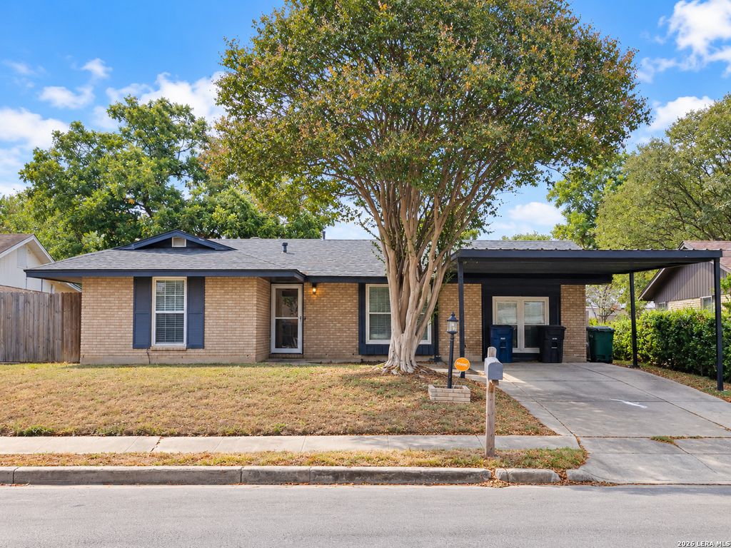 342 Leff, San Antonio, TX 78221