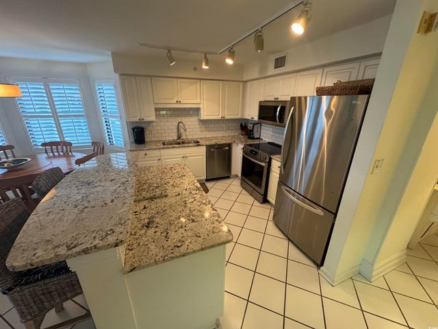 669 Retreat Beach Circle, Pawleys Island, SC 29585