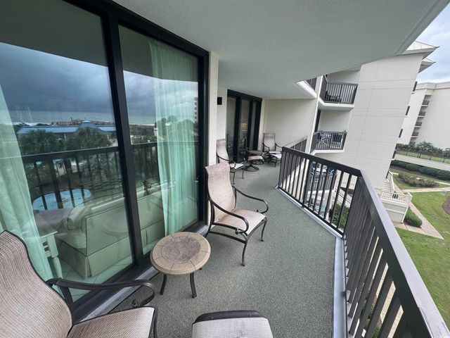 669 Retreat Beach Circle, Pawleys Island, SC 29585