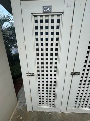 669 Retreat Beach Circle, Pawleys Island, SC 29585