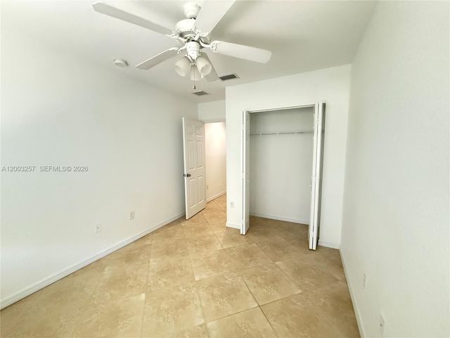 1000 Palm Trl 6, Delray Beach, FL 33483