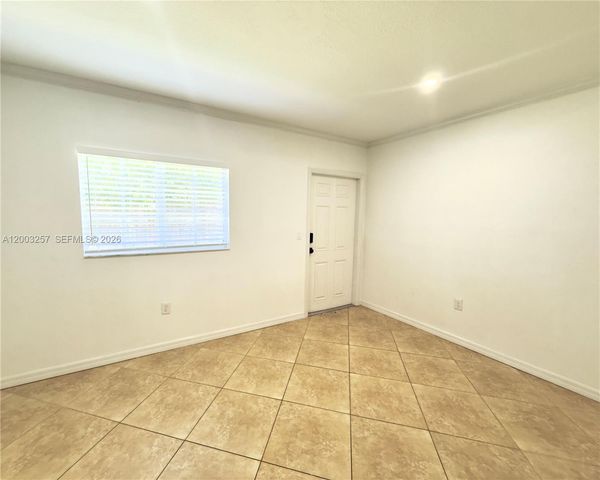 1000 Palm Trl 6, Delray Beach, FL 33483