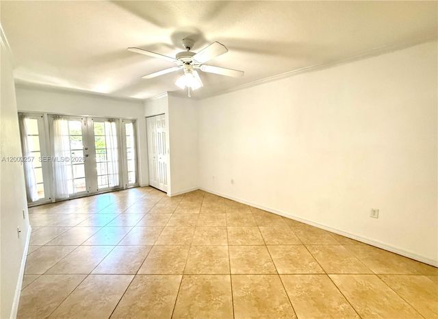 1000 Palm Trl 6, Delray Beach, FL 33483