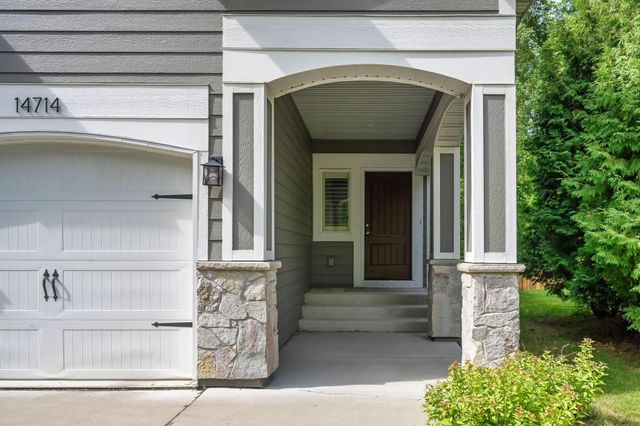 14714 Woodhaven Road, Minnetonka, MN 55345