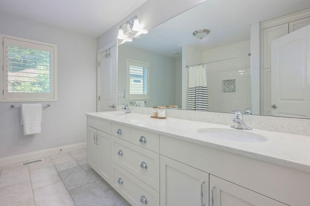 14714 Woodhaven Road, Minnetonka, MN 55345