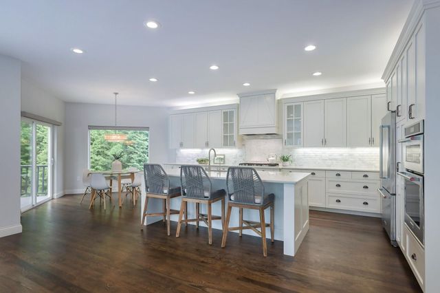 14714 Woodhaven Road, Minnetonka, MN 55345
