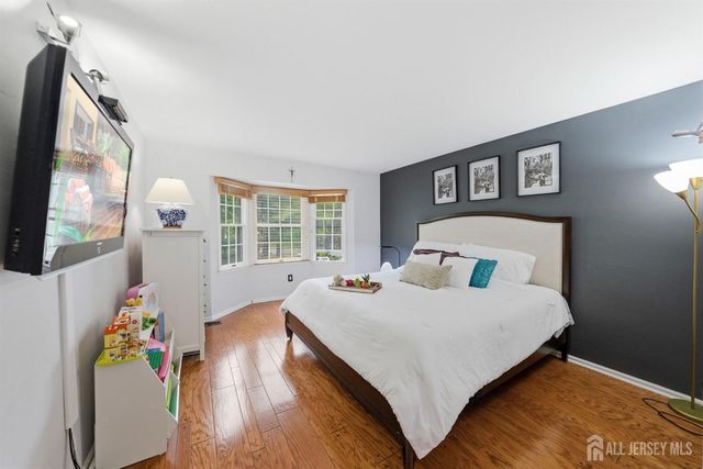 3 Dorchester Drive, East Brunswick, NJ 08816