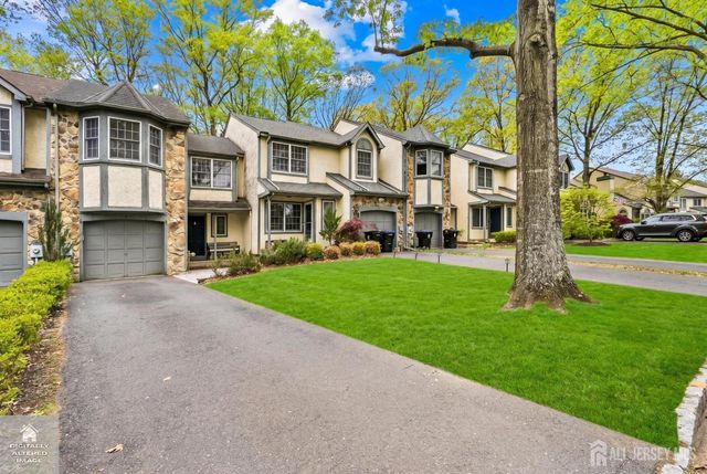 3 Dorchester Drive, East Brunswick, NJ 08816
