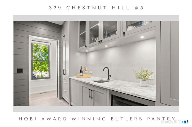 329 Chestnut Hill Road 5, Norwalk, CT 06851