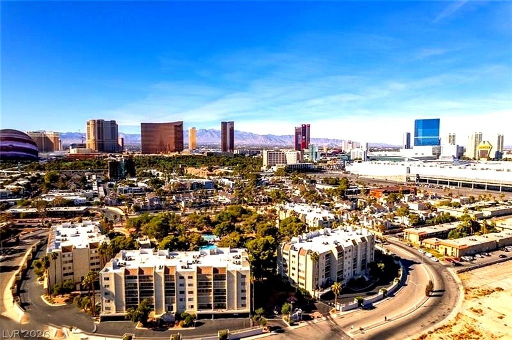 730 South Royal Crest Circle 414, Las Vegas, NV 89169 — photo 3