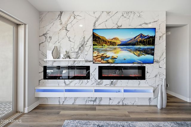 18589 W Thunderhill Place, Goodyear, AZ 85338