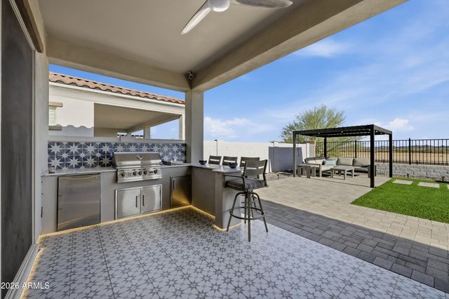 18589 W Thunderhill Place, Goodyear, AZ 85338