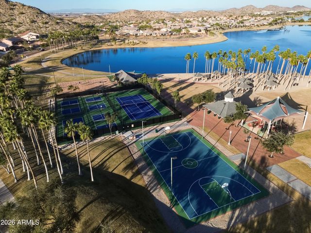 18589 W Thunderhill Place, Goodyear, AZ 85338