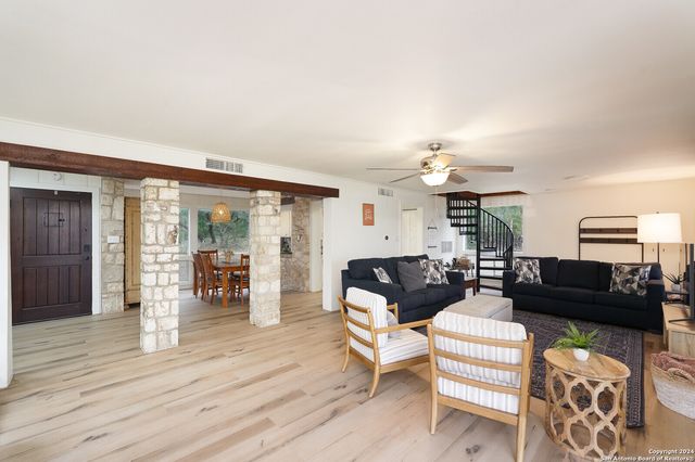 550 COUNTY ROAD 262, Mico, TX 78056