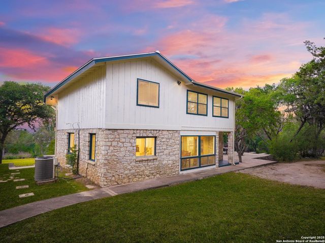 550 COUNTY ROAD 262, Mico, TX 78056