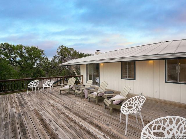 550 COUNTY ROAD 262, Mico, TX 78056