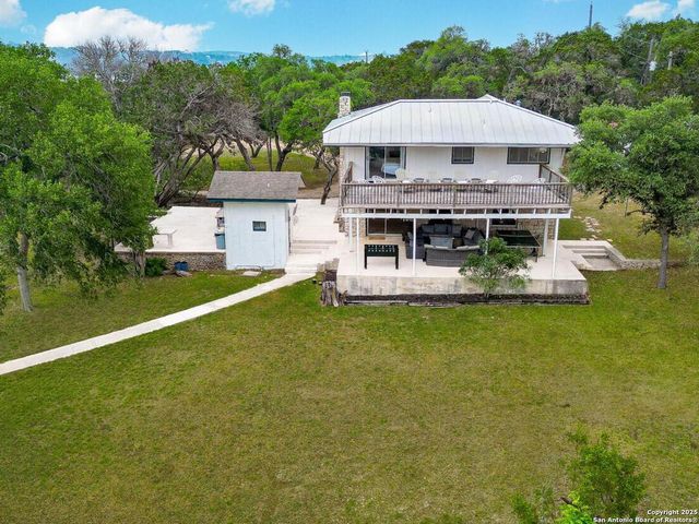550 COUNTY ROAD 262, Mico, TX 78056