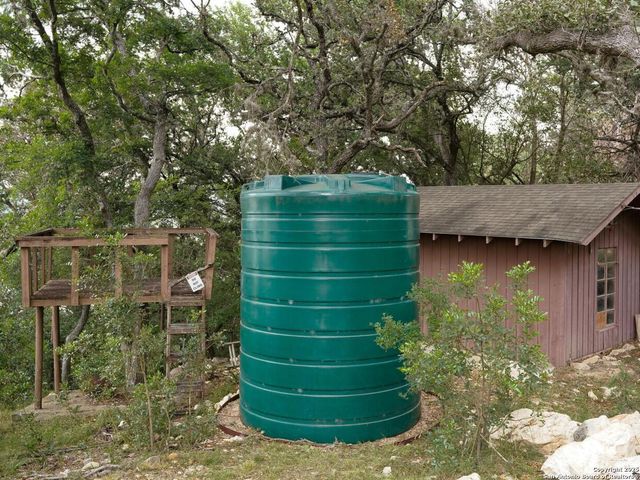 550 COUNTY ROAD 262, Mico, TX 78056