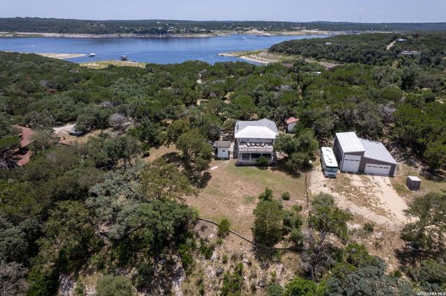 550 COUNTY ROAD 262, Mico, TX 78056