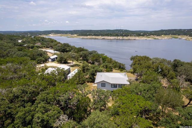 550 COUNTY ROAD 262, Mico, TX 78056