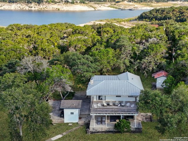 550 COUNTY ROAD 262, Mico, TX 78056