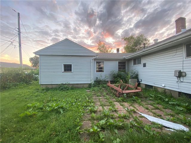 432 Van Tress Drive, Fairborn, OH 45324