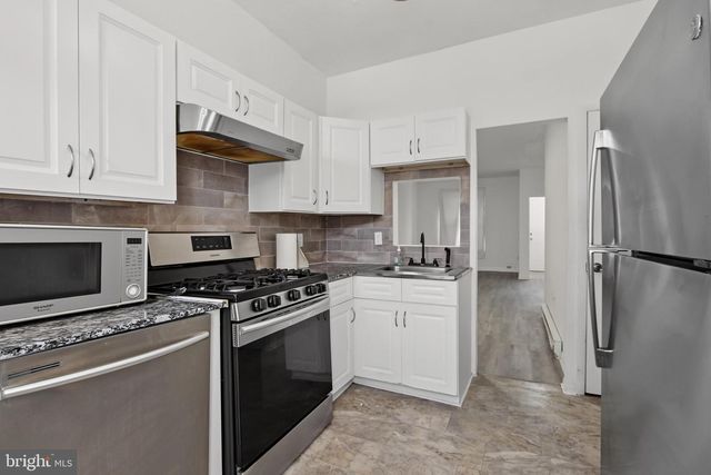 460 S PERSHING AVE, York, PA 17401