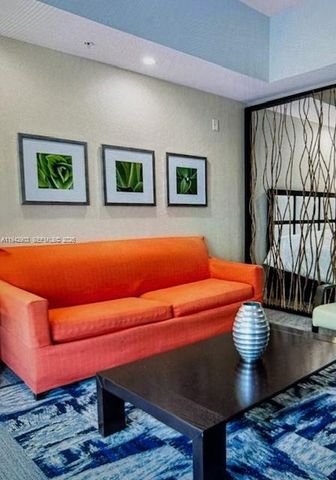 5300 NW 87th Ave 1004, Doral, FL 33178