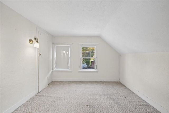 35 School St, Weymouth, MA 02189
