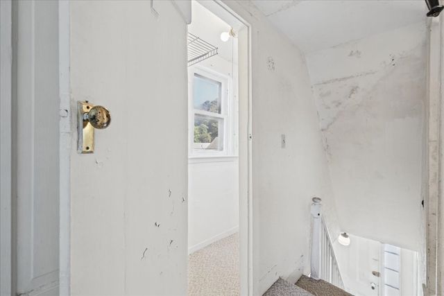 35 School St, Weymouth, MA 02189