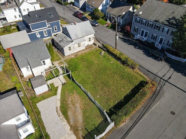 35 School St, Weymouth, MA 02189