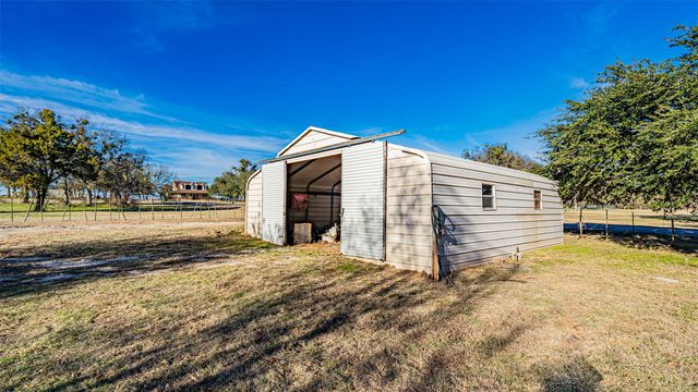 1005 Hickey Court, Granbury, TX 76049