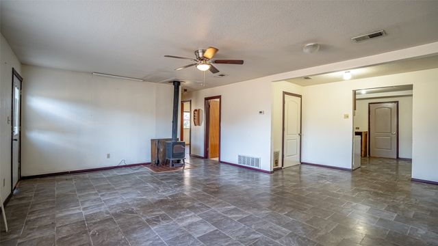 1005 Hickey Court, Granbury, TX 76049