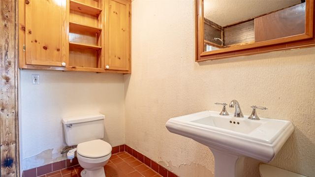 1005 Hickey Court, Granbury, TX 76049