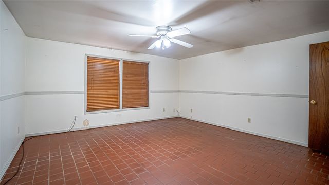 1005 Hickey Court, Granbury, TX 76049