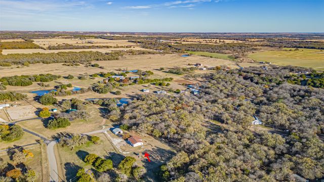 1005 Hickey Court, Granbury, TX 76049