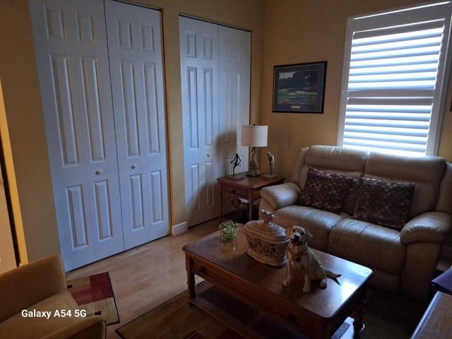 7982 SE Hempstead Circle, Hobe Sound, FL 33455