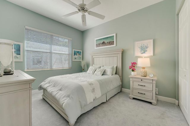 7982 SE Hempstead Circle, Hobe Sound, FL 33455