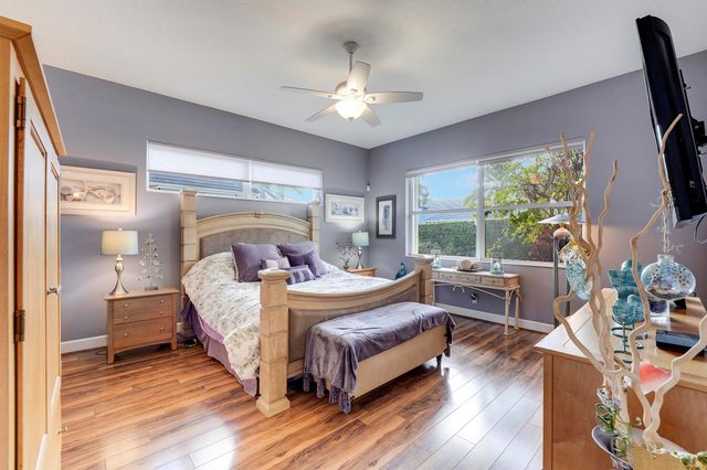 7982 SE Hempstead Circle, Hobe Sound, FL 33455