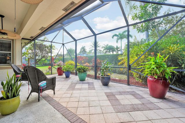 7982 SE Hempstead Circle, Hobe Sound, FL 33455