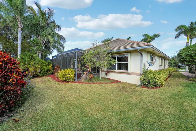 7982 SE Hempstead Circle, Hobe Sound, FL 33455
