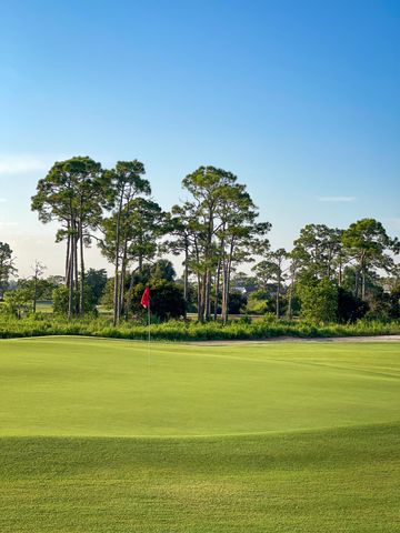 7982 SE Hempstead Circle, Hobe Sound, FL 33455