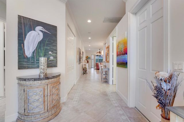 7982 SE Hempstead Circle, Hobe Sound, FL 33455