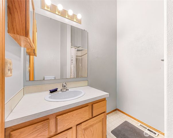 1470 James Street, Bellingham, WA 98225