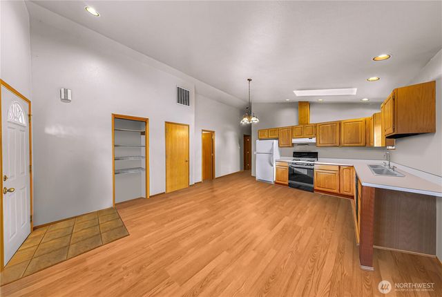 1470 James Street, Bellingham, WA 98225